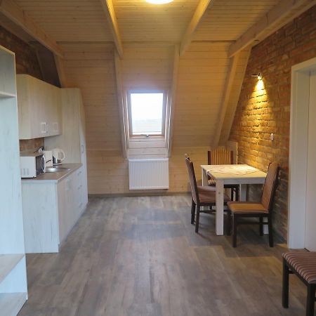 Motel Klara Sobotka  Экстерьер фото